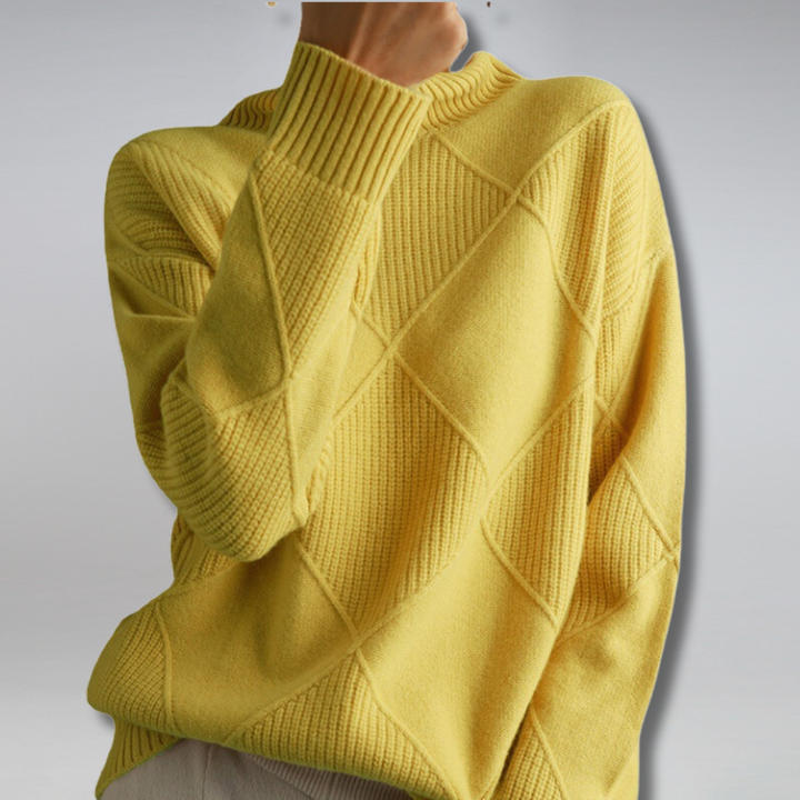 Lira™ - Soft turtleneck sweater